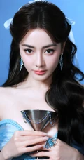 迪丽热巴蓝色系清新礼服造型写真合集