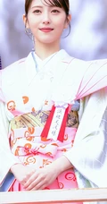 滨边美波和服活动造型组图 甜美优雅写真合集