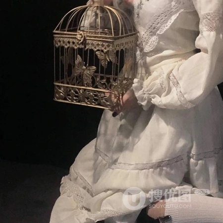 8张个性欧美女生真人头像合集 氛围感胶片风