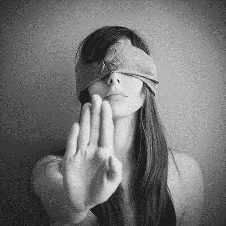 复古风质感女生人像特写组图