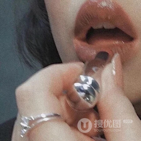 复古风质感女生人像特写组图