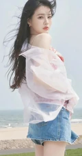 徐璐海边清新氛围感写真组图