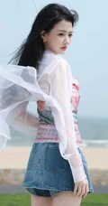 徐璐海边清新氛围感写真组图