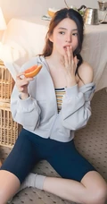 韩系清甜少女居家休闲慵懒风写真组图