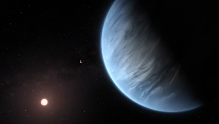 浩瀚宇宙中的气态蓝行星与红矮星景观